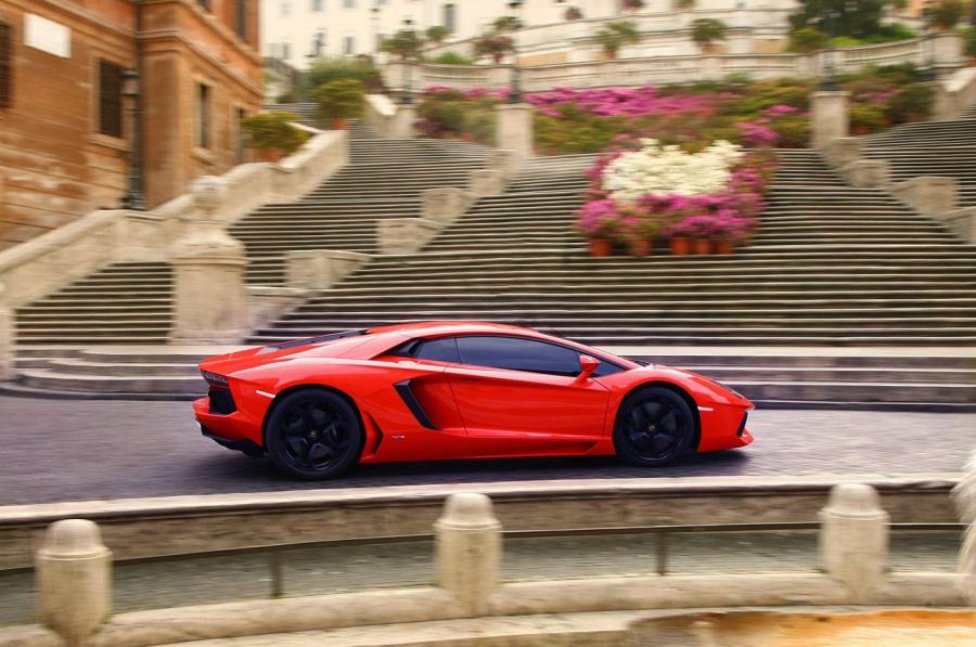  Lamborghini Aventador LP700-4 2011 года  (фото 125 из 204)
